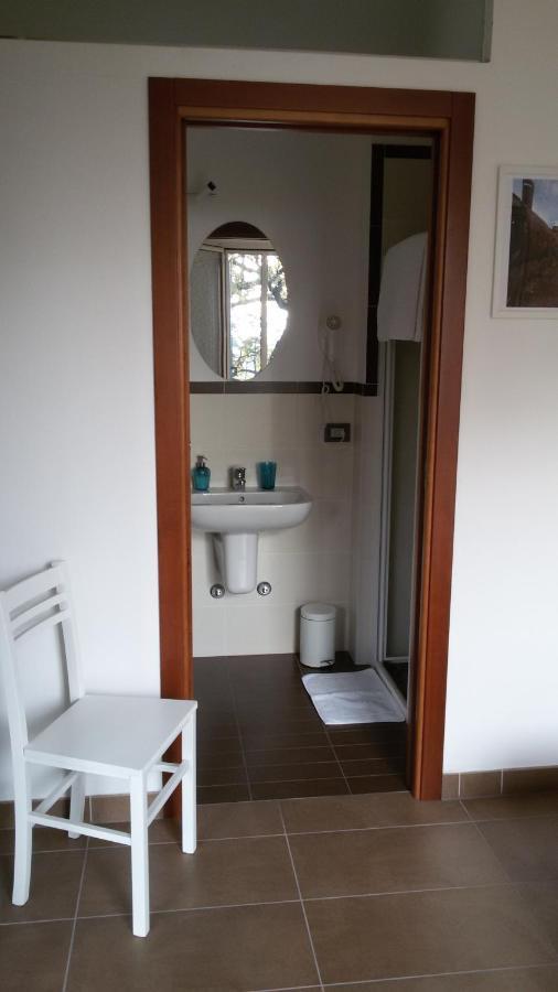 Rinaldi House Bed & Breakfast Torriana Dış mekan fotoğraf